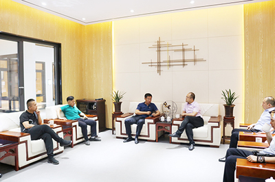 居然之家河北省分公司領導一行蒞臨道爾門窗科技考察并深入交流